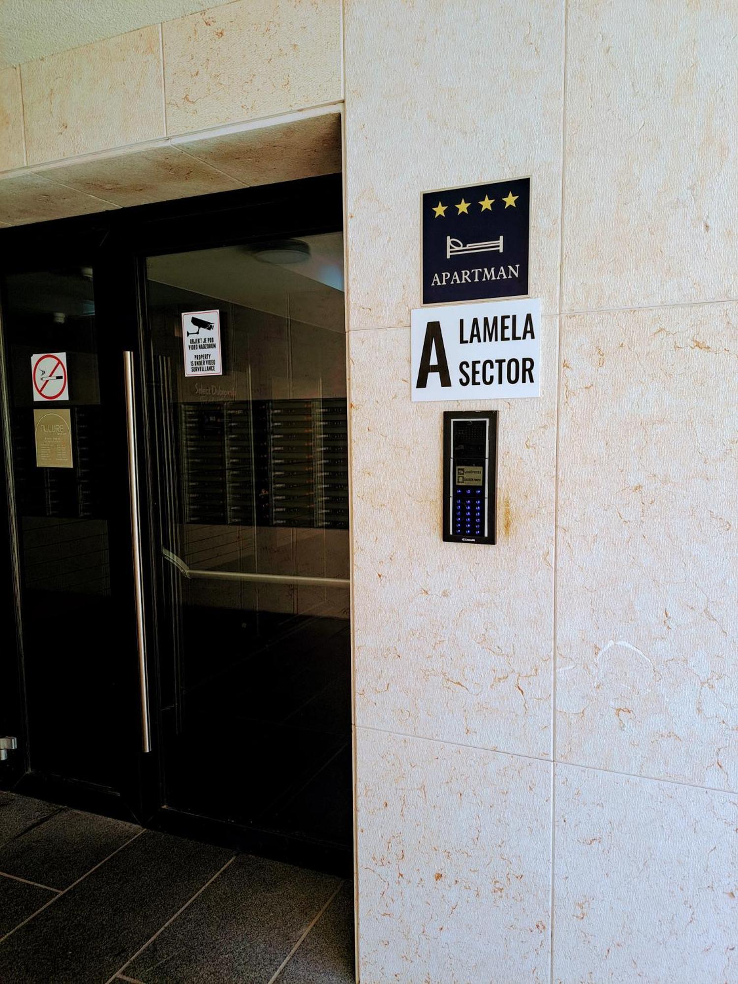 Апартаменты Lupo Gravosa Free Parking Дубровник Экстерьер фото